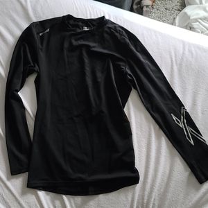Long sleeve workout top